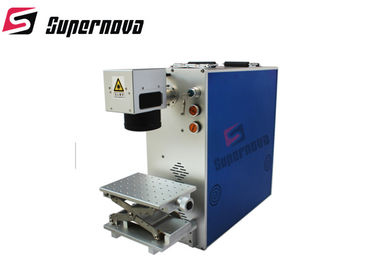 China 20W / tragbare Markierungs-Maschine Laser-50W mit Drehgerät für Metall fournisseur